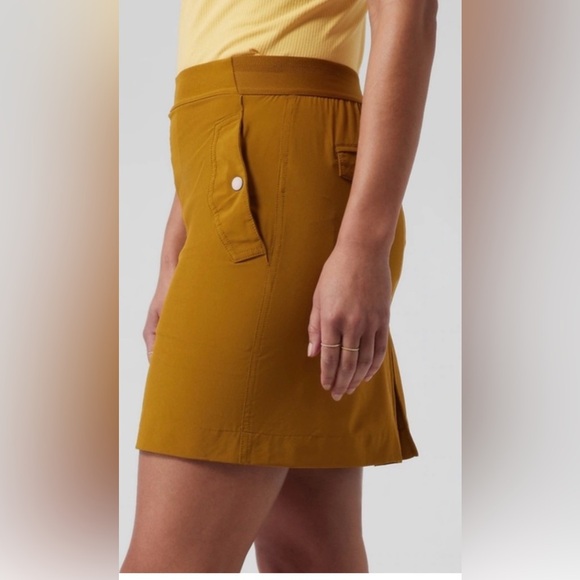 Athleta Mustard Mini Skirt - Picture 1 of 8